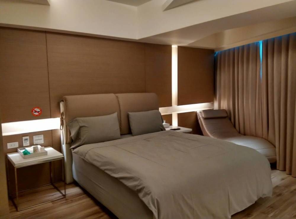 Open Room Hotel Tamsui Buitenkant foto