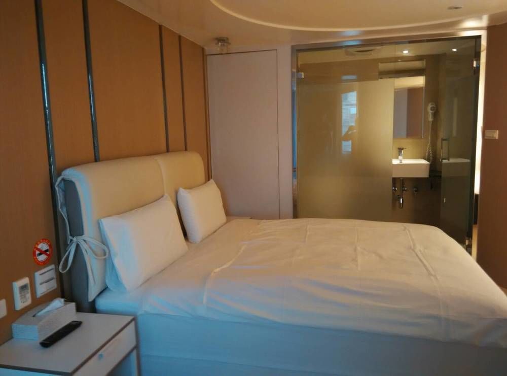 Open Room Hotel Tamsui Buitenkant foto