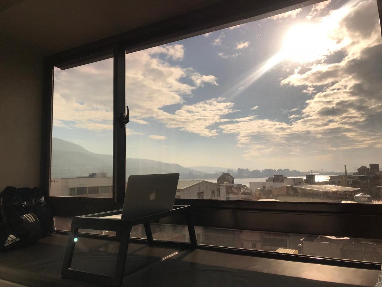 Open Room Hotel Tamsui Buitenkant foto